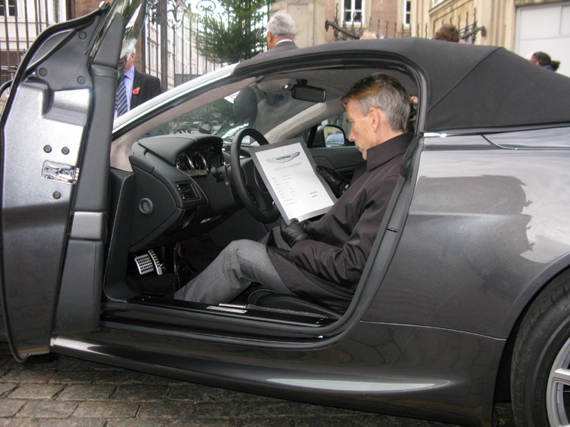 Aston Martin Vantage V12 K�penhamn James Bond