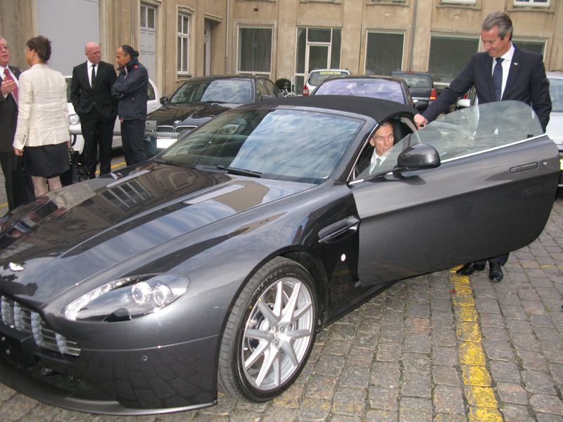 Aston Martin Vantage V12 K�penhamn James Bond