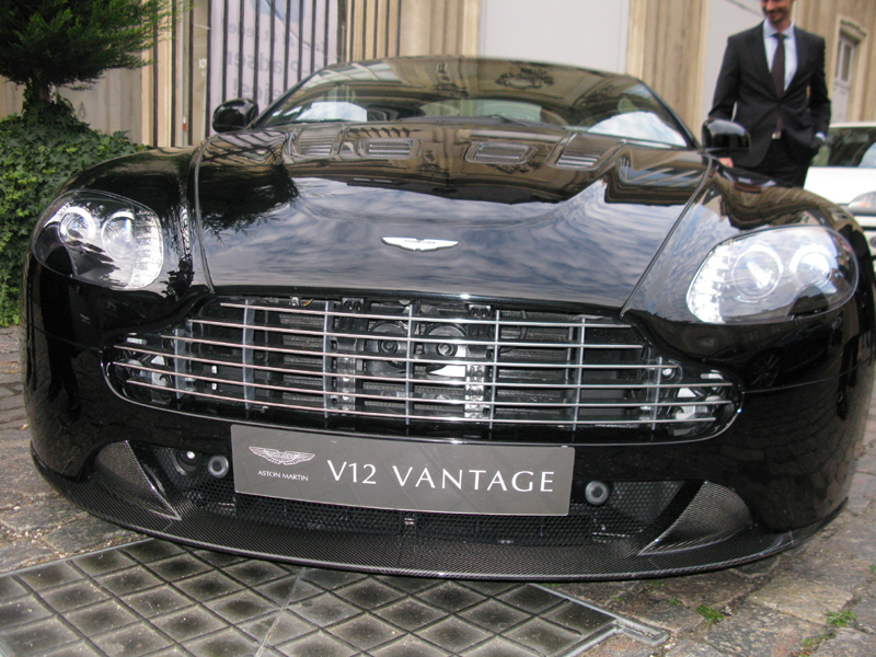 Aston Martin Vantage V12 K�penhamn