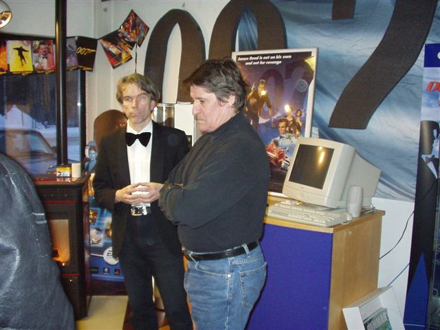  LICENCE TO KILL 1989 Lars Lundgren with James Bond Gunnar Sch�fer in The James Bond 007 Museum Nybro Sweden