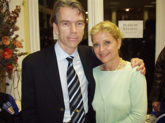 Gunnar Sch�fer and Blanche Ravalec "Dolly" in Moonraker