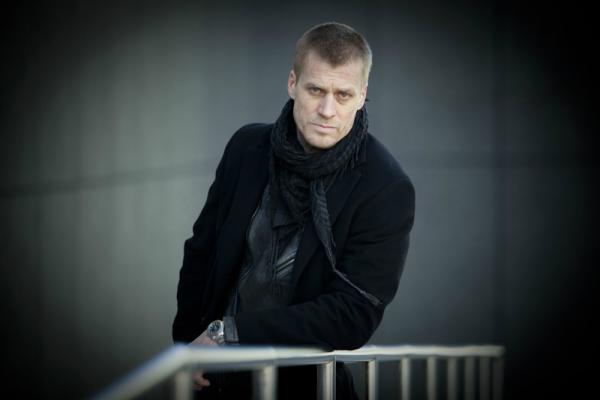 Jens Hulten in &nbsp;SKYFALL