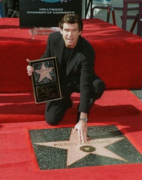 Den 3 december 1997 fick han en egen stj�rna vid Hollywoods Walk Of Fame.
