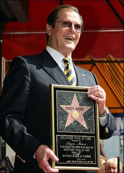 Roger Moore fick stj�rna p� Walk of Fame