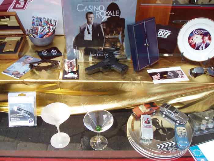 James Bond bes�kte butiken den 26/4. Tack f�r en lyckad dag